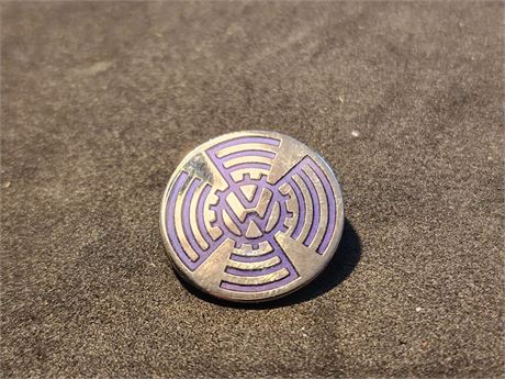 WW2 WWII Nazi German Third Reich NSDAP  enamel VW Volkswagen swastika pin badge