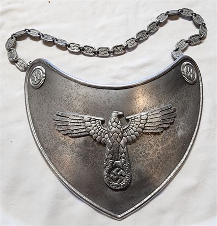 WW2 WWII Nazi German Third Reich SS flag bearers chest plate Gorget w chain